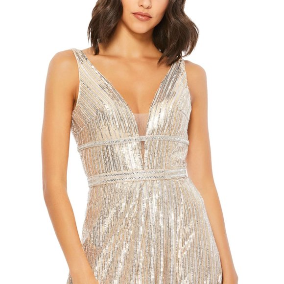 MAC DUGGAL Metallic Sequin Gown in Nude Silver Size US 2 - Picture 8 of 9